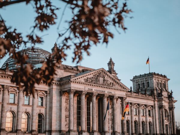 Der Bundestag entscheidet im Rahmen der parlamentarischen Befassung über das Scoping.